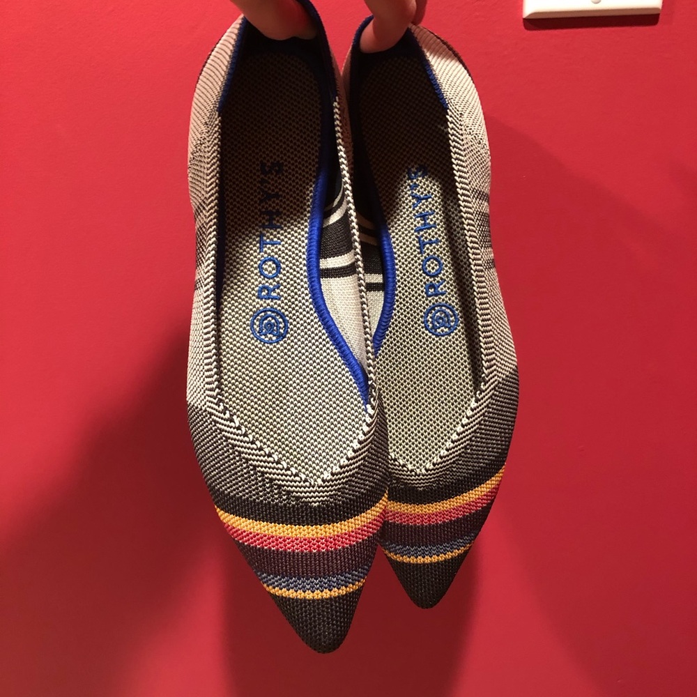 Retired Inverse stripe rothy’s size 7.5